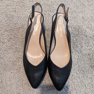 The limited Black sling back heel